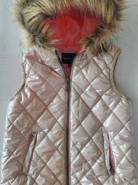Souris Mini Girls' Shimmery Pink Quilted Hooded Vest with Faux Fur Trim Size 4